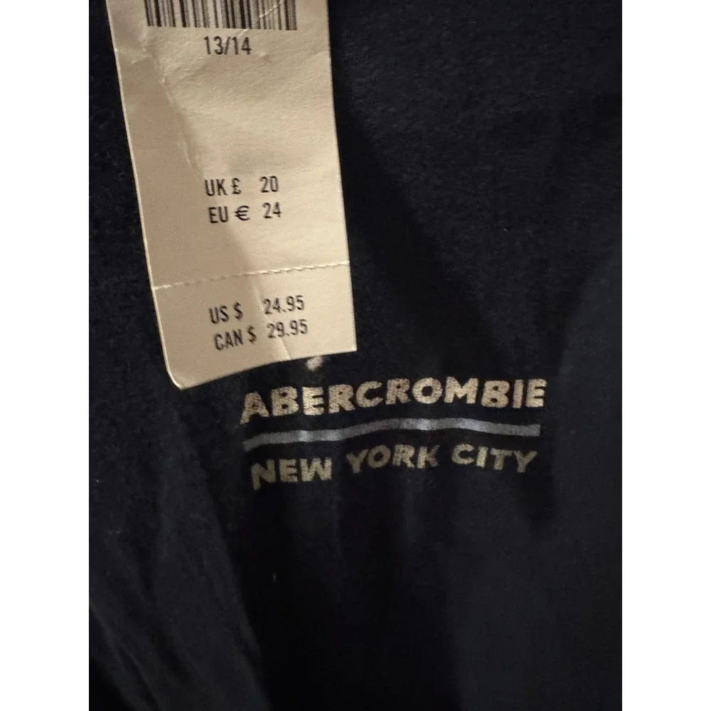 Abercrombie Kids Navy  Layered Long Sleeve Graphic T-Shirt NYC 92 Size 13/14 NWT - Picture 4 of 7